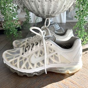 NIKE AIRMAX SNEAKERS